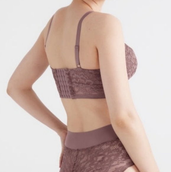 Knix Longline Lace Bra - Picture 15 of 15